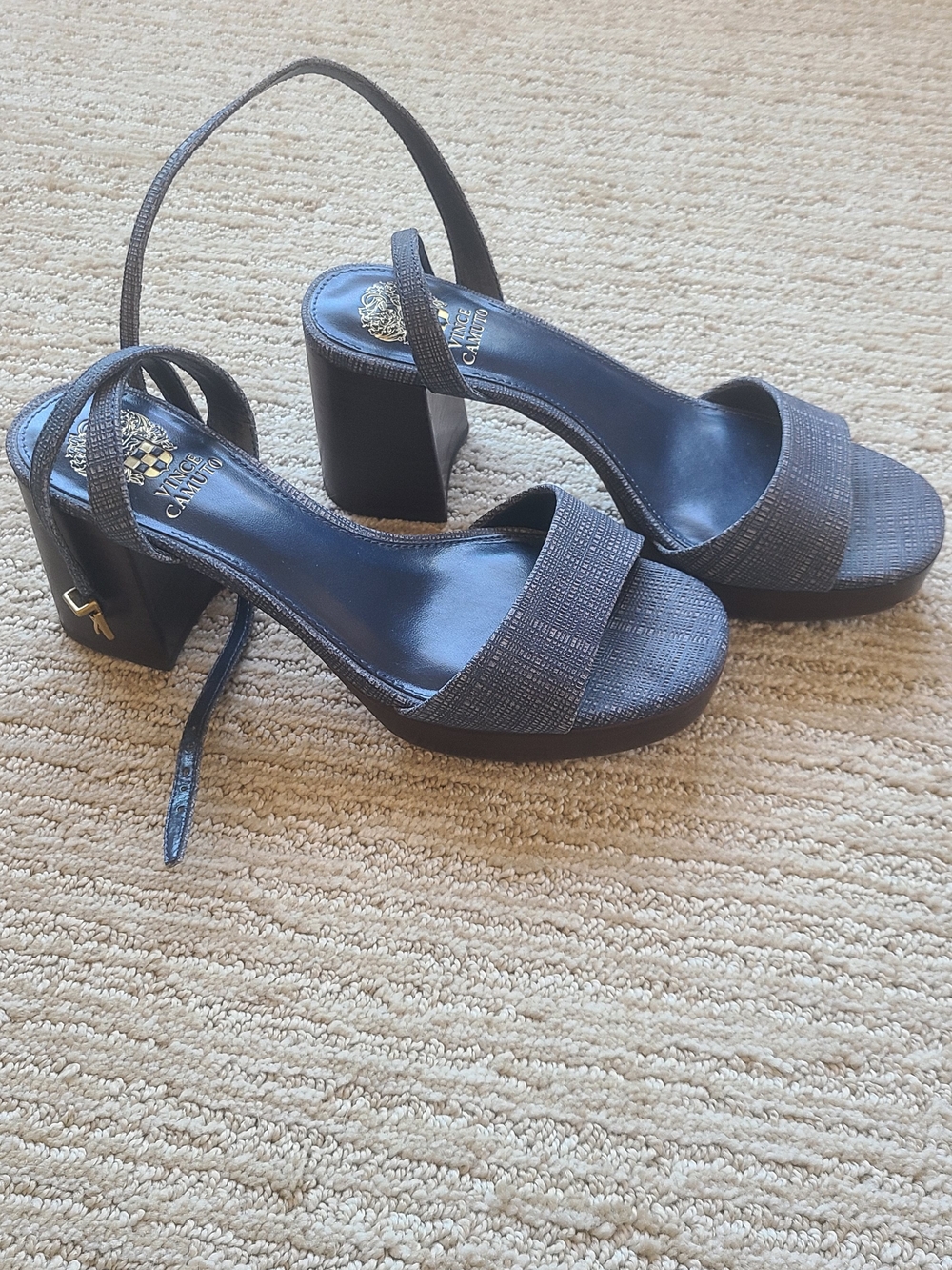 Vince Camuto Pendreya Platform Sandals